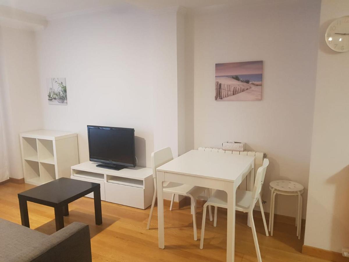 Apartamento Minoca Con Garaje Vigo Bagian luar foto